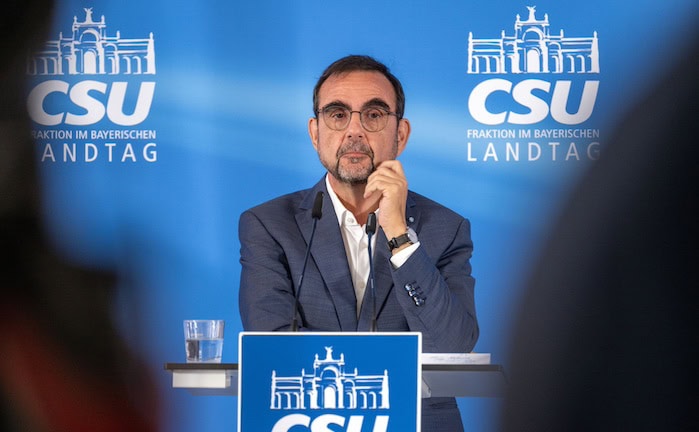 Klaus Holetschek, CSU-Fraktionsvorsitzender im Bayerischen Landtag, fordert deutliche Reformen in der Pflege.