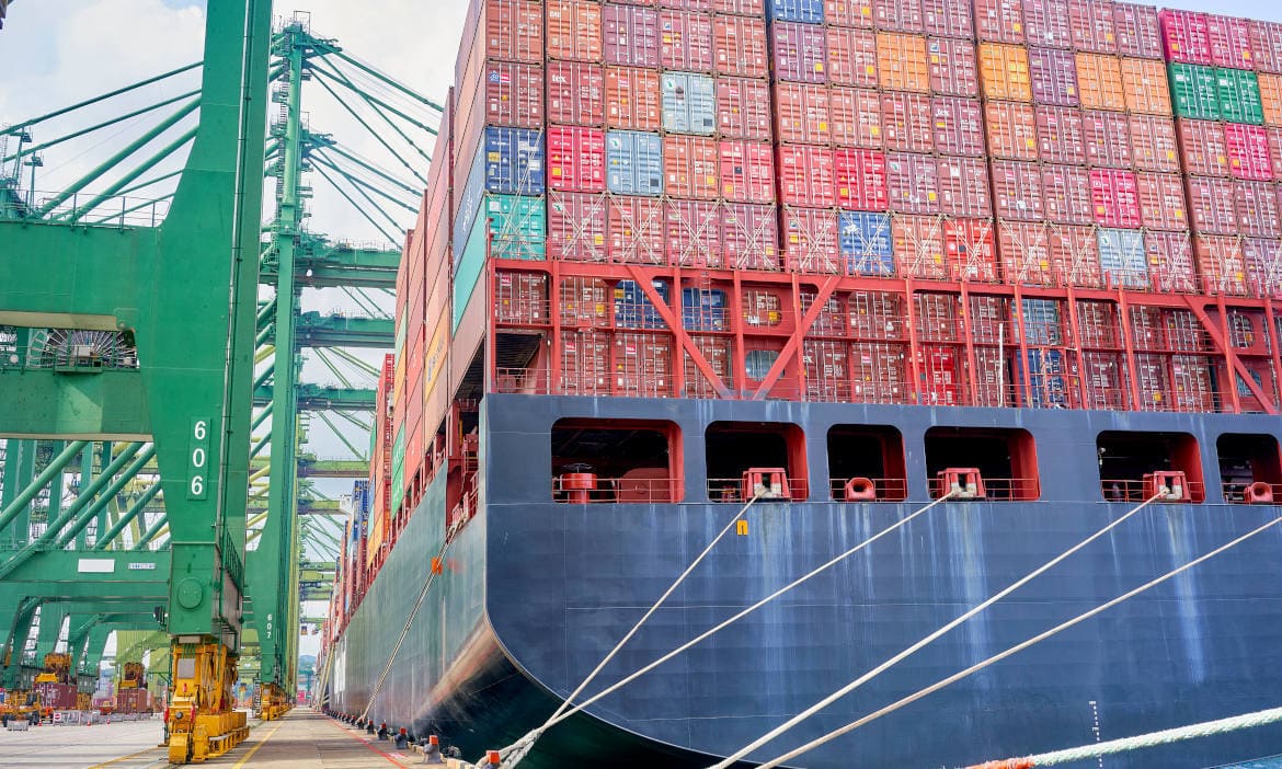 Warenversand im Hamburger Hafen: Die Prämien für die Transportgüterversicherung sind von der Versicherungsteuer befreit, wenn die Güter ins Ausland gehen oder aus dem Ausland kommen