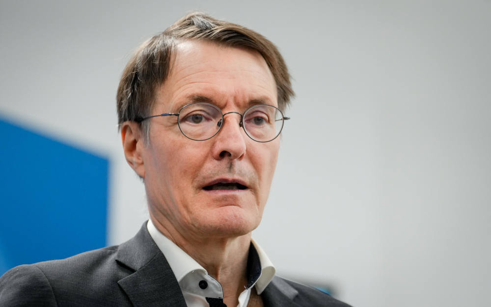 Gesundheitsminister Karl Lauterbach (SPD): Kommt die große Reform der Pflegeversicherung?