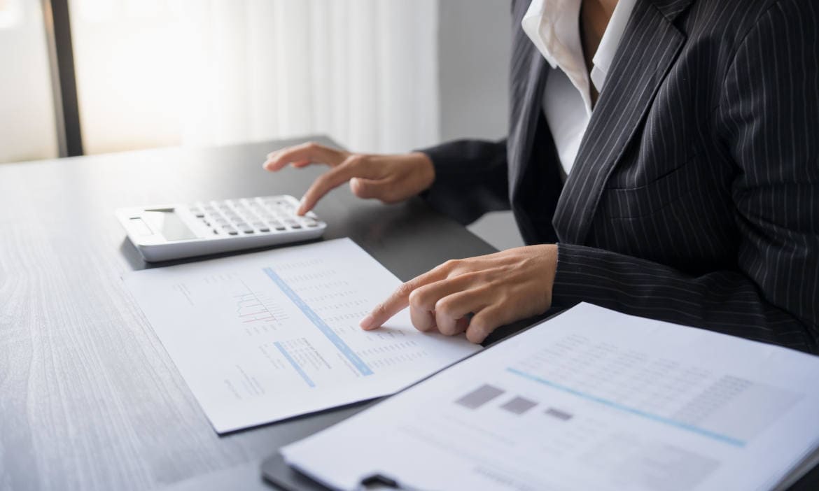 Und jetzt alle mal mitrechnen: Anfang 2025 wird wieder die Vorabpauschale auf Investmentfonds fällig