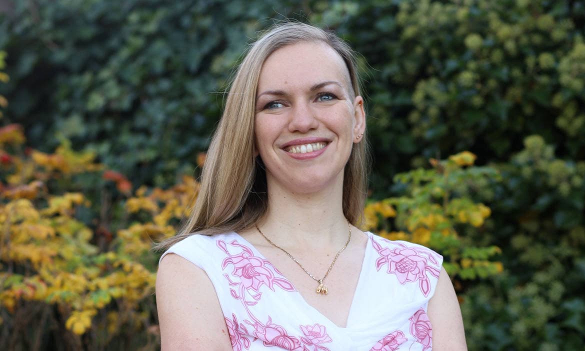 Maklerin Cornelia Frankenberg: Element-Verträge im Bestand