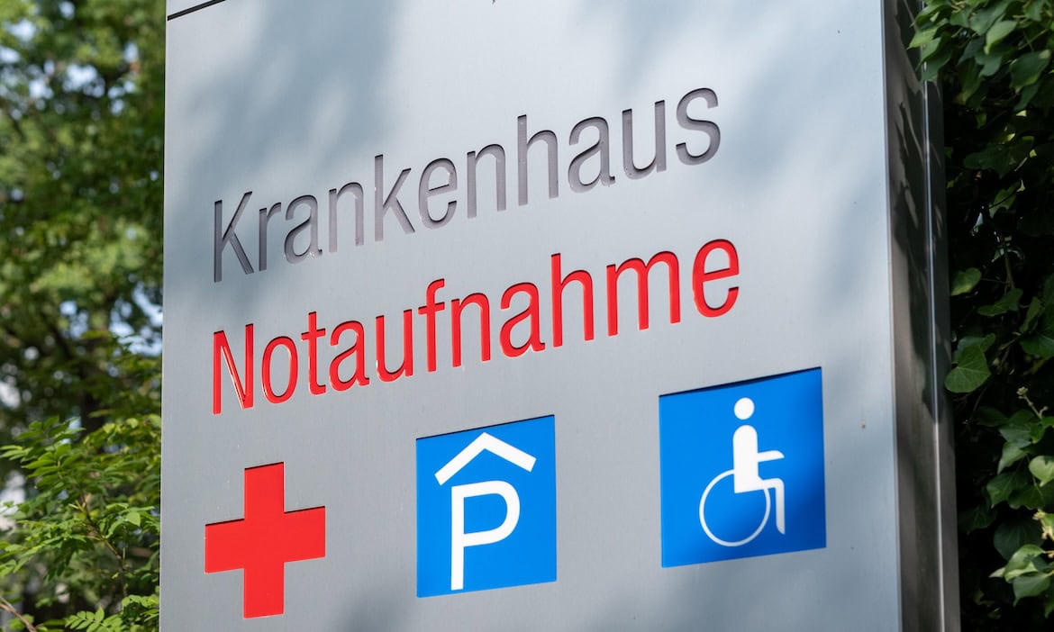 Notaufnahme eines Krankenhauses: Die Kosten der PKV ür die ambulante Versorgung und Zahnmedzin sind im ersten Halbjahr 2025 am meisten gestiegen.