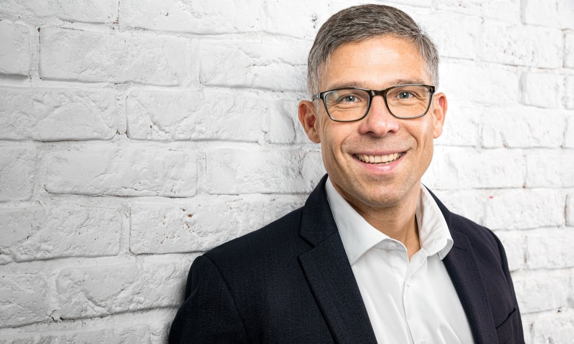 Tobias Strübing ist Rechtsanwalt bei der Kanzlei Wirth-Rechtsanwälte, Berlin.