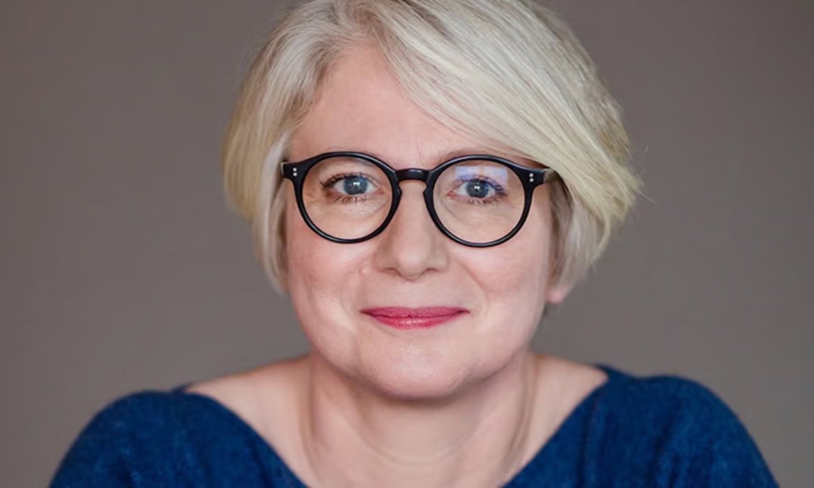 Vicky Tiegelkamp ist Beraterin für Transformation & Kommunikation.